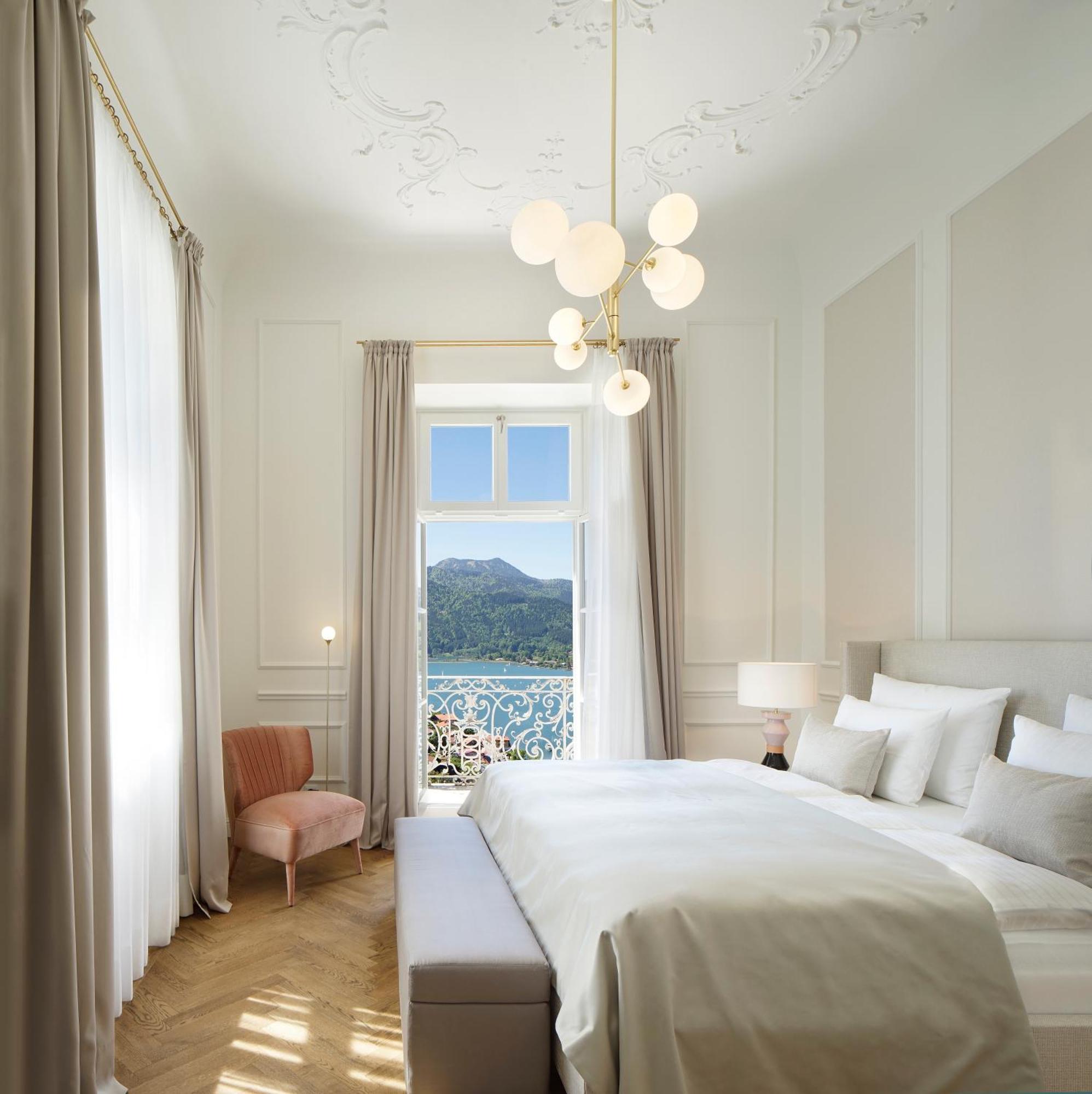 Das Tegernsee Exteriör bild Deluxe Sea View Room
